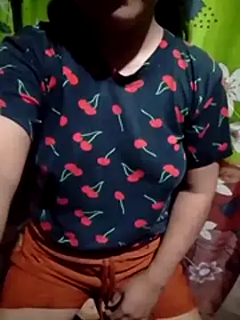 Snapshot of HotPussyPinay chatting on June 16, 5:13 pm HotPussyPinay online show from June 16, 5:13 pm