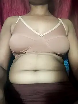 Snapshot of Naughty_Trishaa chatting on June 16, 5:46 pm Naughty Trishaa online show from June 16, 5:46 pm