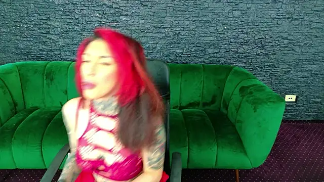 CassyFoxyy online show from July 13, 4:23 am