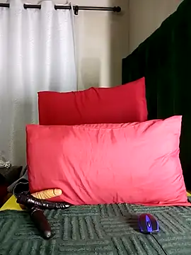 Snapshot of CocoaBelleX chatting on July 6, 2:40 am CocoaBelleX online show from July 6, 2:40 am