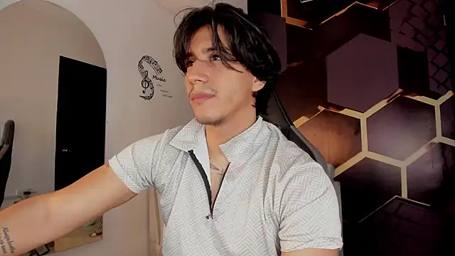 Alexx Cano  online show from August 7, 3:12 am