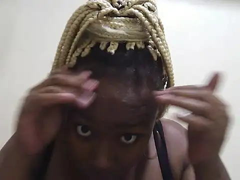 Snapshot of Vee_virgy chatting on July 6, 8:55 pm Vee virgy online show from July 6, 8:55 pm