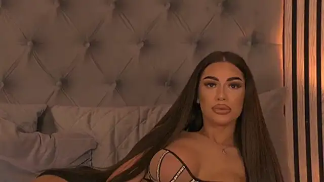 KimberSin online show from June 19, 1:55 am