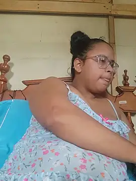 Snapshot of Massiel30 chatting on June 16, 2:39 pm Massiel30 online show from June 16, 2:39 pm