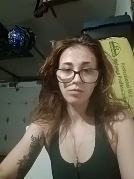 Snapshot of NeedyNina chatting on June 19, 5:41 pm NeedyNina online show from June 19, 5:41 pm