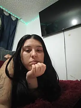 calicamw online show from June 17, 2:33 am