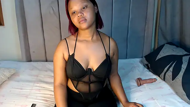 Kimmberly Slut online show from June 26, 6:47 pm