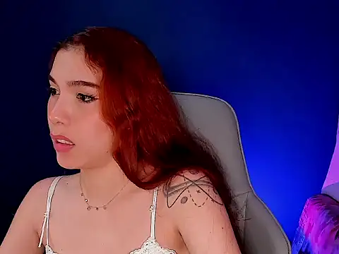 berryxbaby  online show from June 19, 12:05 am