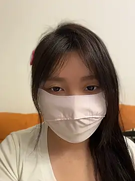 yiyi-love online show from June 16, 2:17 pm