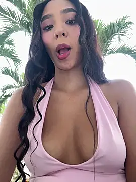 sofi-jimenez online show from July 15, 11:39 am