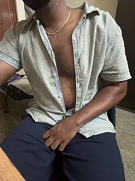Snapshot of kishore_kanan chatting on June 18, 4:45 pm kishore kanan online show from June 18, 4:45 pm