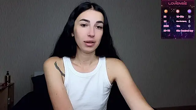 milkiss  kiss online show from June 24, 3:27 am
