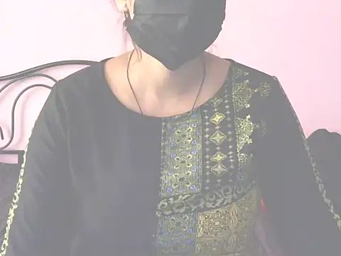 Sassy kashmira online show from July 8, 11:11 am