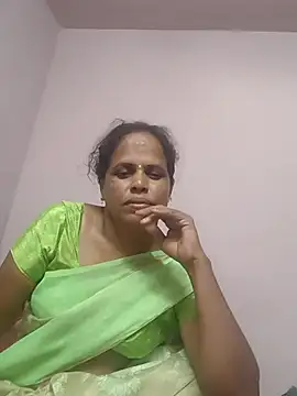 Snapshot of Tamilsexy35 chatting on June 16, 11:10 am Tamilsexy35 online show from June 16, 11:10 am