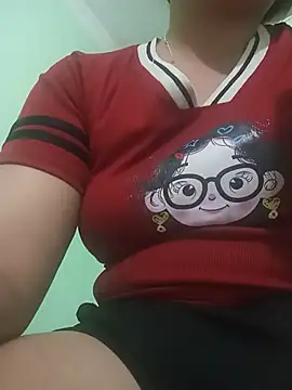 Snapshot of Uya-y chatting on June 20, 10:31 am Uya-y online show from June 20, 10:31 am