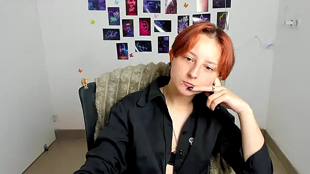Dilara Kiss  online show from July 6, 11:50 am