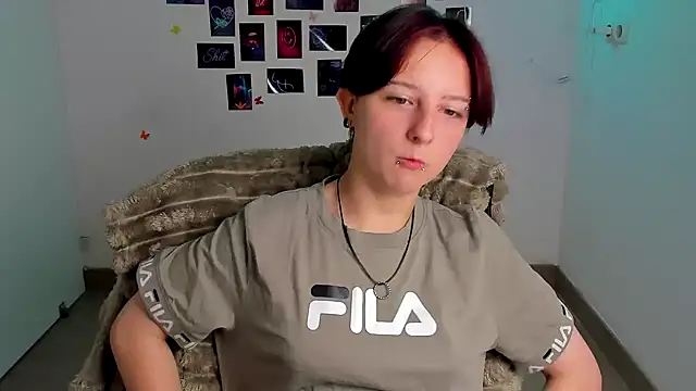 Dilara Kiss  online show from July 17, 5:15 am