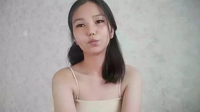 Snapshot of SusieSkepple chatting on August 1, 12:03 pm SusieSkepple online show from August 1, 12:03 pm