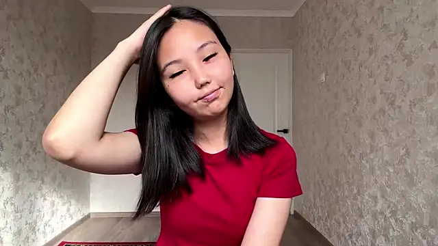 Snapshot of SusieSkepple chatting on August 7, 12:11 pm SusieSkepple online show from August 7, 12:11 pm