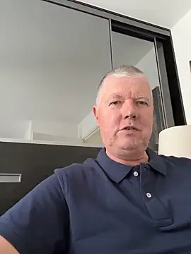Snapshot of cumboy chatting on June 1, 8:47 am cumboy online show from June 1, 8:47 am