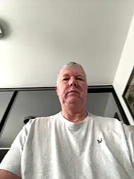 cumboy online show from December 3, 1:06 pm