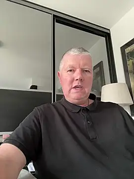 Snapshot of cumboy chatting on May 4, 3:59 pm cumboy online show from May 4, 3:59 pm