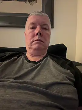 cumboy online show from December 15, 12:05 am