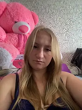 Emilia ki online show from June 19, 11:05 am