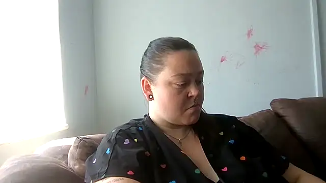 MysteriousAlaya online show from July 16, 1:19 pm