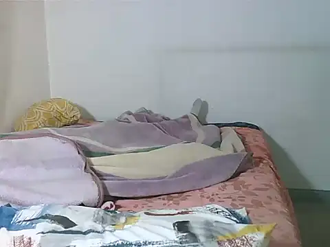 JasmineXX1 online show from June 18, 4:00 am