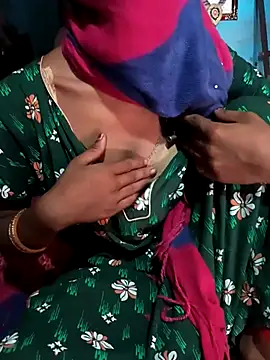 sexyparvati2344 online show from July 3, 8:10 am