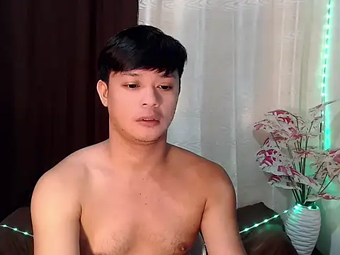 kingdomcum96 online show from August 3, 10:36 pm