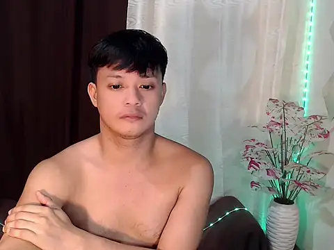 kingdomcum96 online show from July 8, 10:32 pm