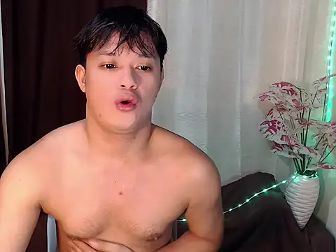 kingdomcum96 online show from July 28, 10:20 pm