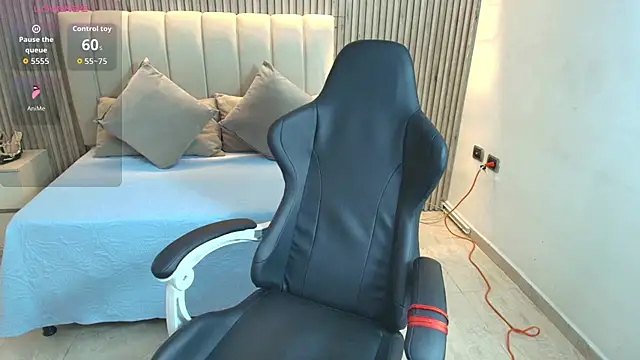 Maissa nakier online show from July 28, 7:26 pm