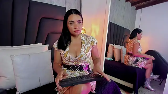 Longina  online show from July 28, 7:39 pm