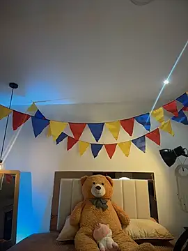 Doll Ivy online show from July 5, 3:11 am