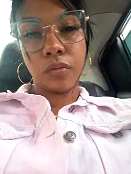 sophiagomezx online show from July 16, 6:49 pm