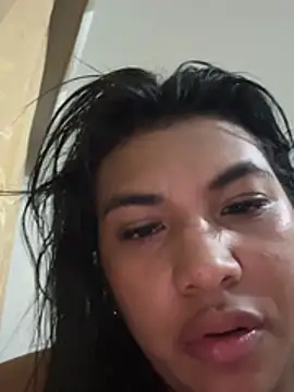 sophiagomezx online show from June 24, 6:01 am