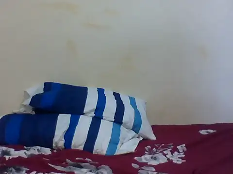 Snapshot of Lovergirlcute chatting on August 1, 11:30 am Lovergirlcute online show from August 1, 11:30 am