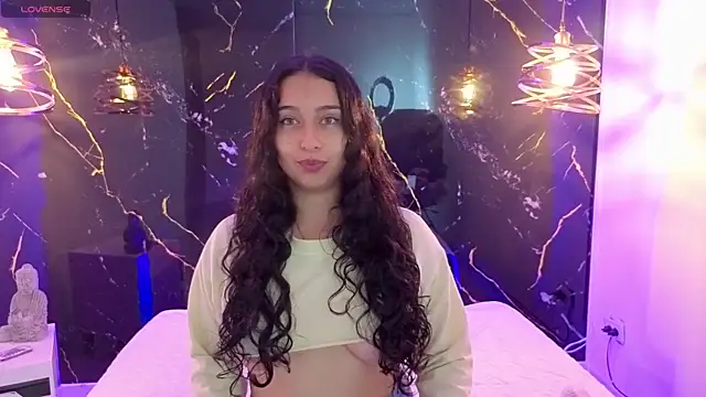 ZoeBlissX online show from June 19, 11:27 am