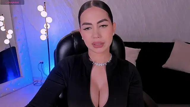 SabrinaMontclair online show from July 7, 9:07 pm