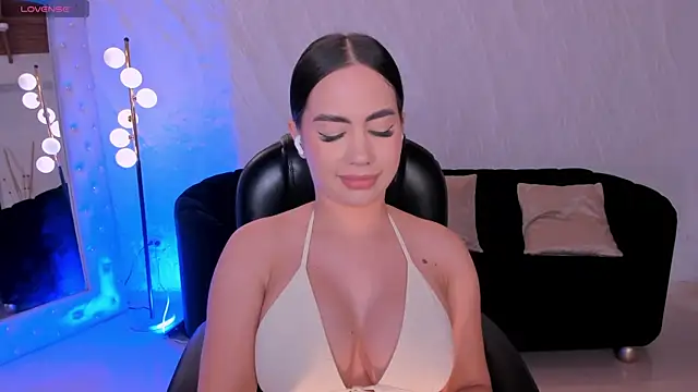 SabrinaMontclair online show from July 12, 7:04 pm