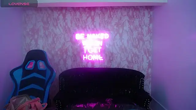 Snapshot of KiaraStar_ch chatting on July 9, 1:28 am KiaraStar ch online show from July 9, 1:28 am