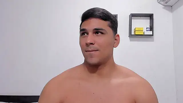 Thiago bel online show from June 16, 11:27 pm