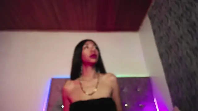 Snapshot of zira_lux chatting on June 26, 3:56 am zira lux online show from June 26, 3:56 am