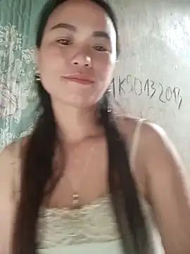 chychy113 online show from August 5, 3:11 am