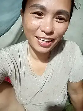 chychy113 online show from July 26, 2:46 pm