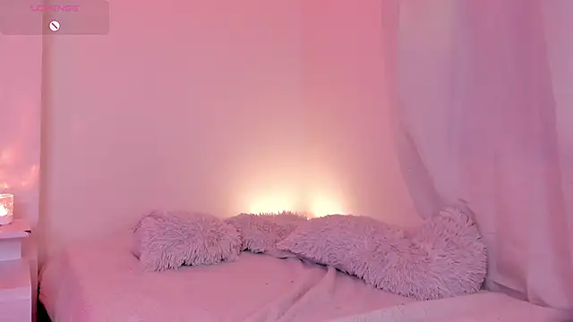 lana moontt online show from July 28, 12:07 am