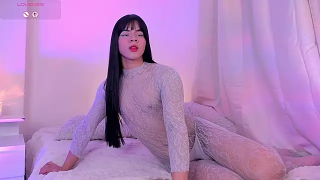 lana moontt online show from July 24, 12:28 am
